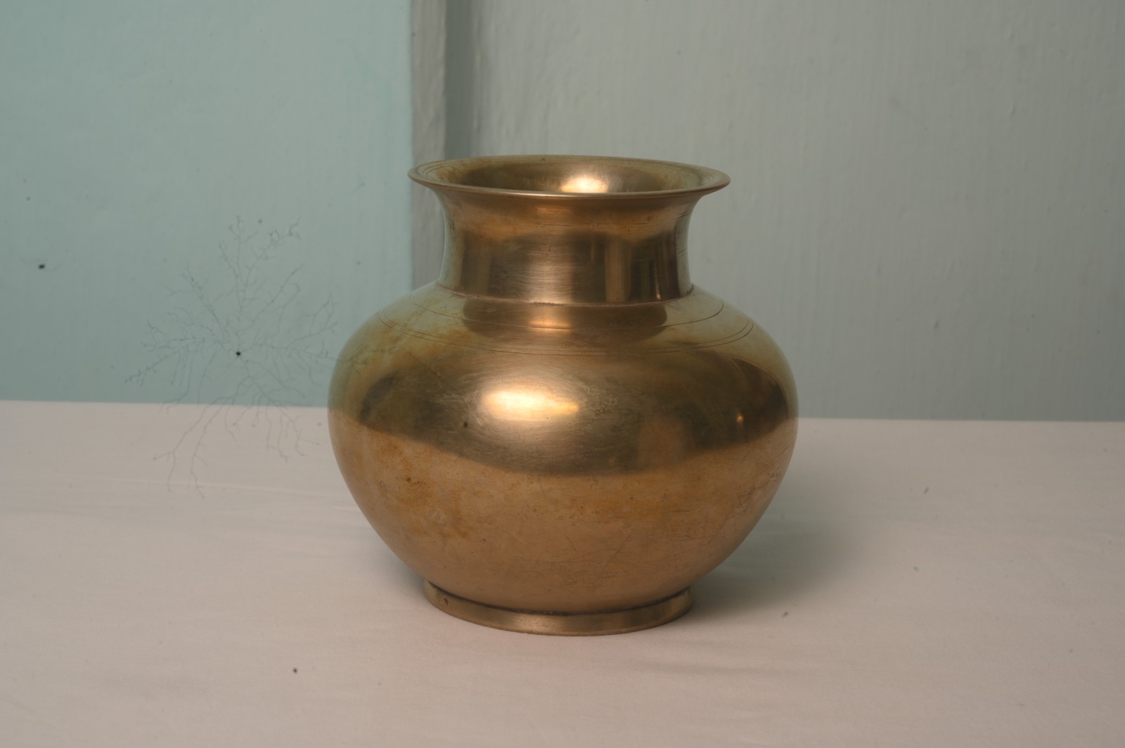 POT OF BRONZE